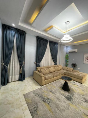 Eagles Nest estate